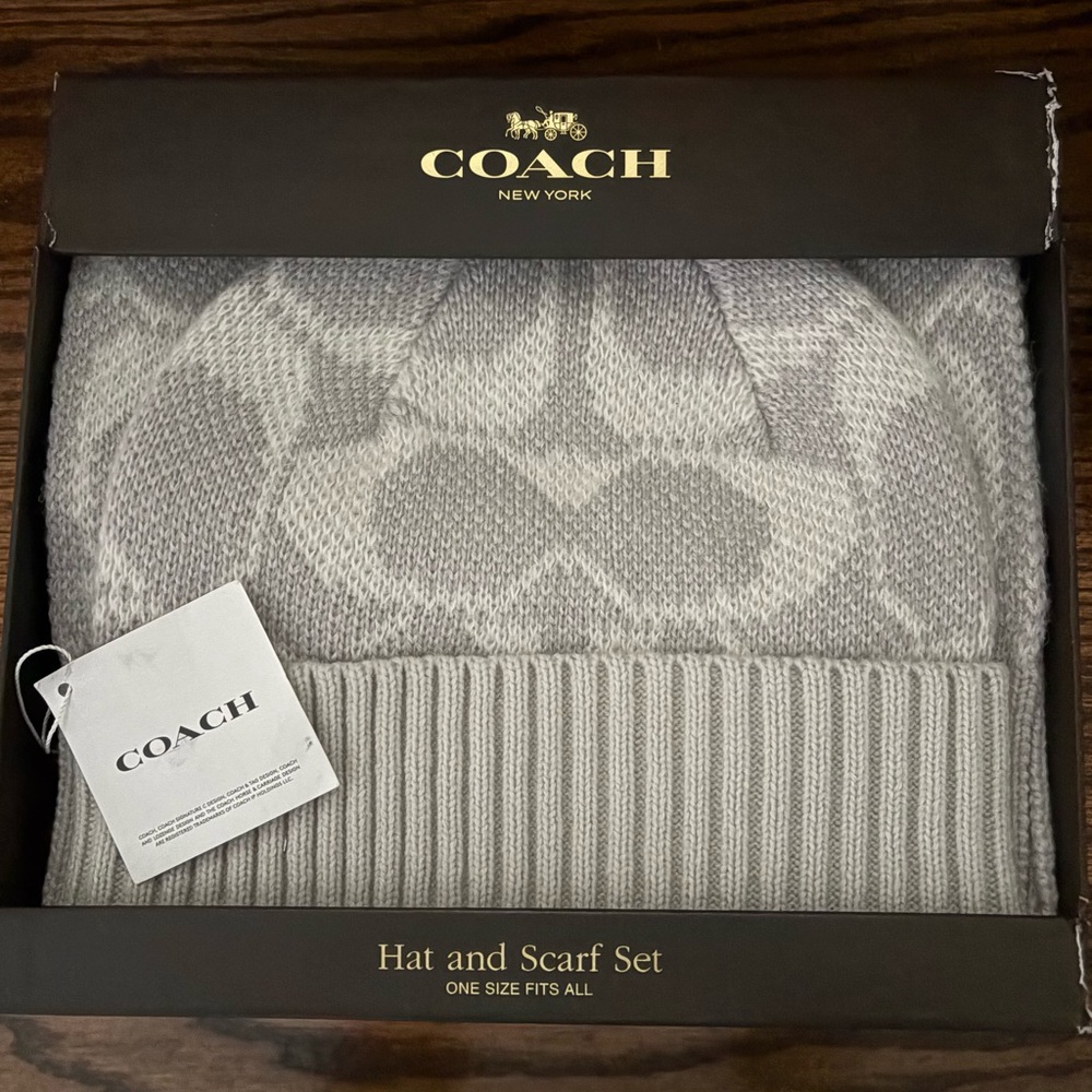 COACH Signature Knit Hat and Scarf 2-piece Set - Picture 6 of 6